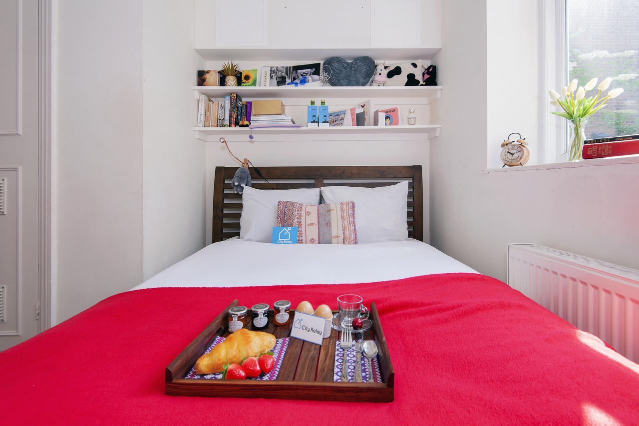 Bright Gratton Road Apartment Londra Exterior foto